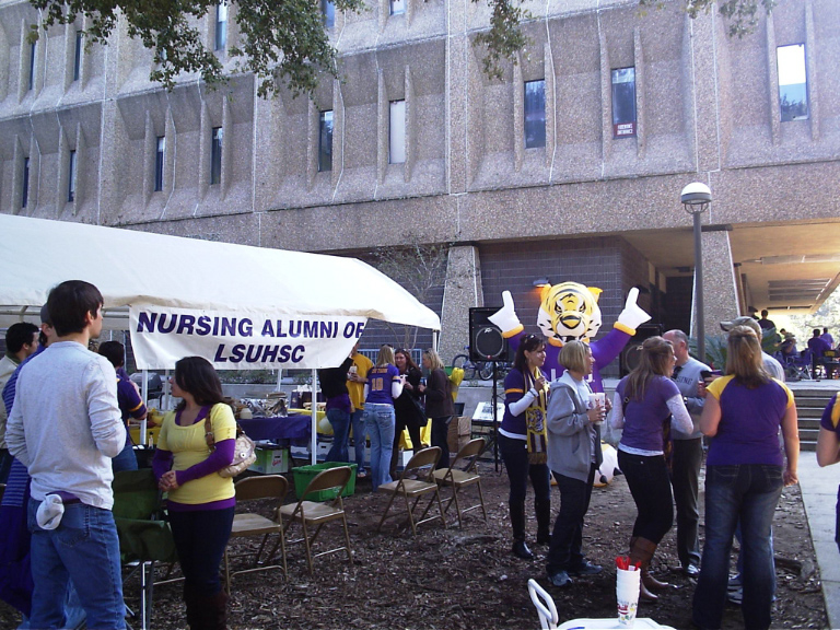 Event image LSU_Tailgate_112010 002